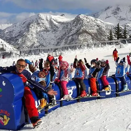 Avec Vue Montagne *